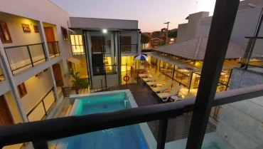 CLH Suites Bonito Centro